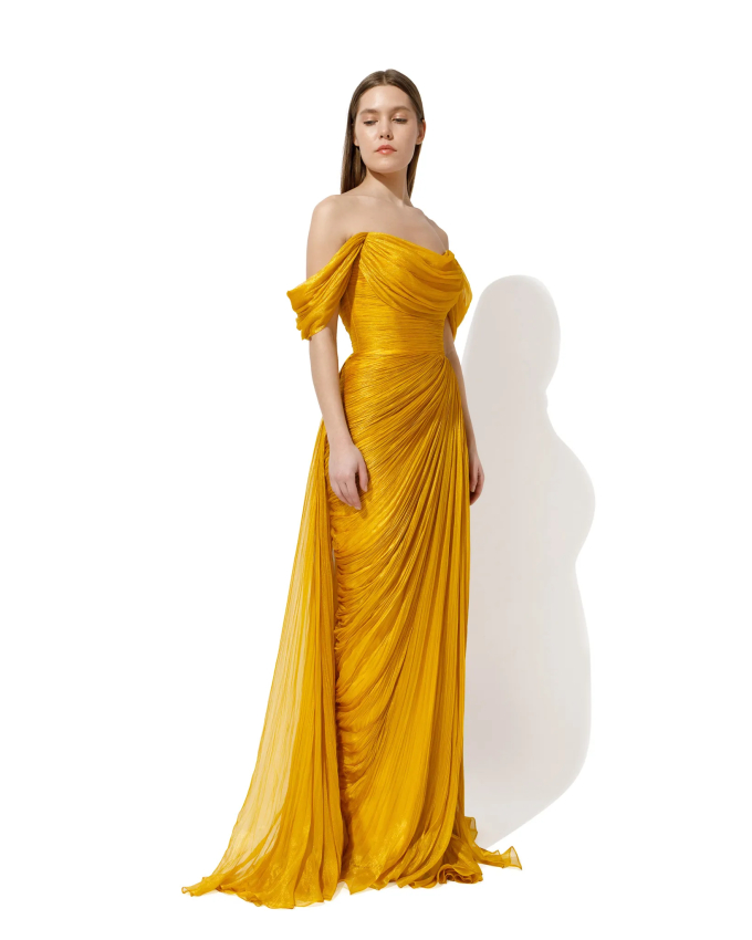 Goldy | Iris Serban